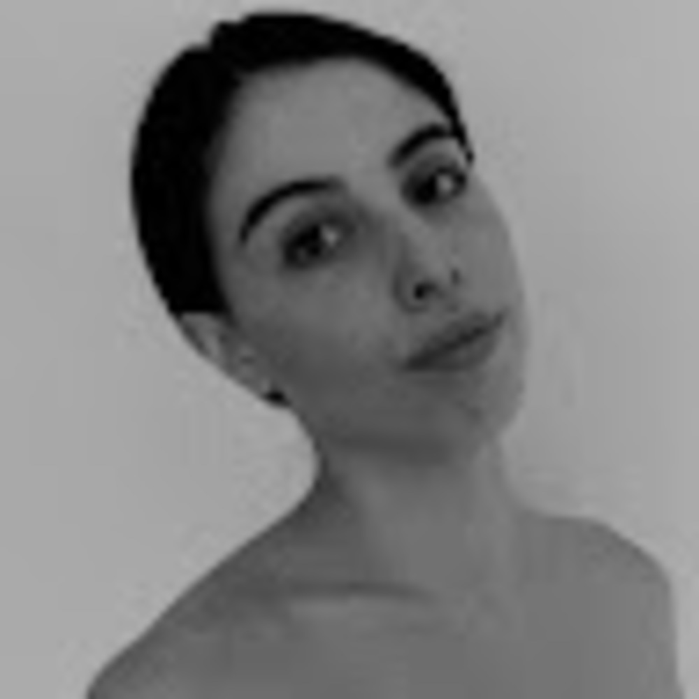 Meet your Posher, Adriana